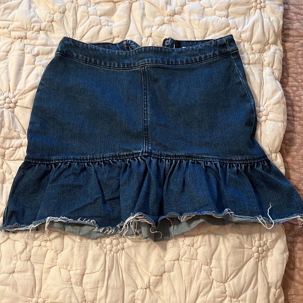 Cute Ruffle Jean Skirt - Picture 3 of 4